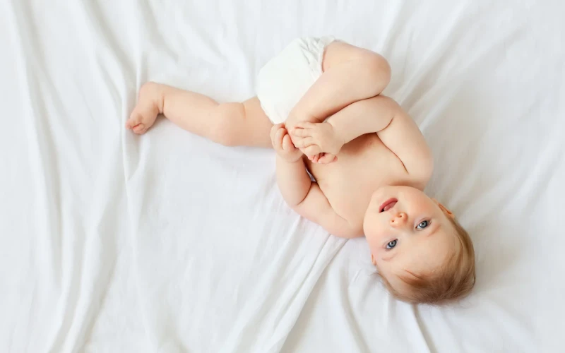 Calor y bebés: cómo cuidar de los más pequeños durante el verano